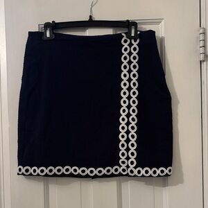 Talbots Dark Navy Mini Skort with White Circle Trim Detail
